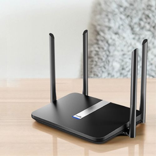 Indoor branch 5G/LTE router with external antennas